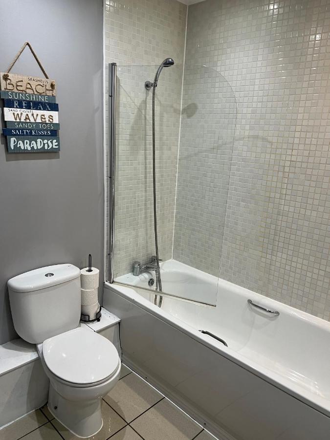 2 Bedroom Free Parking By Concert Square Sleeps 8 Liverpool Zewnętrze zdjęcie