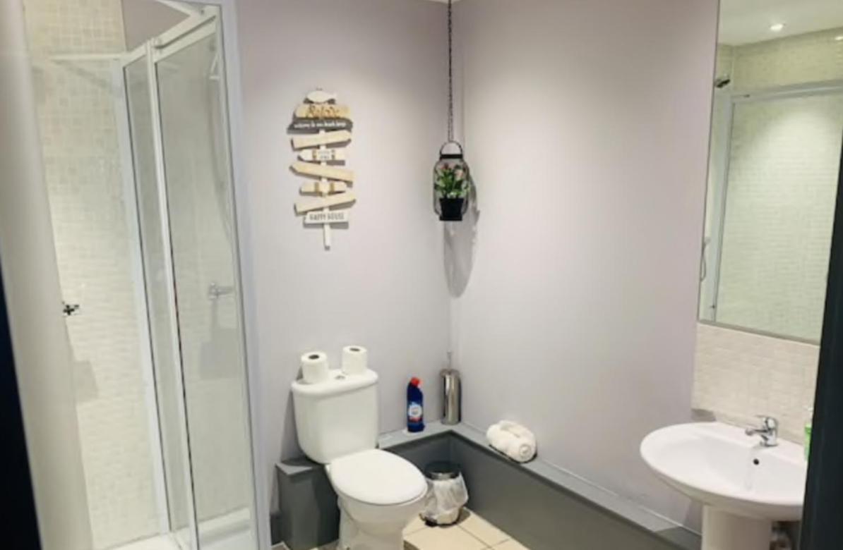 2 Bedroom Free Parking By Concert Square Sleeps 8 Liverpool Zewnętrze zdjęcie